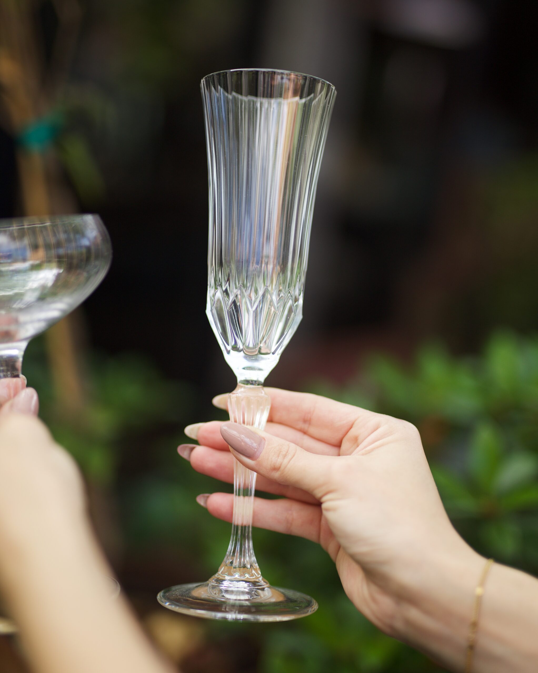 37E2E5C4-A0A4-4950-B87D-7F17D4D65801 2